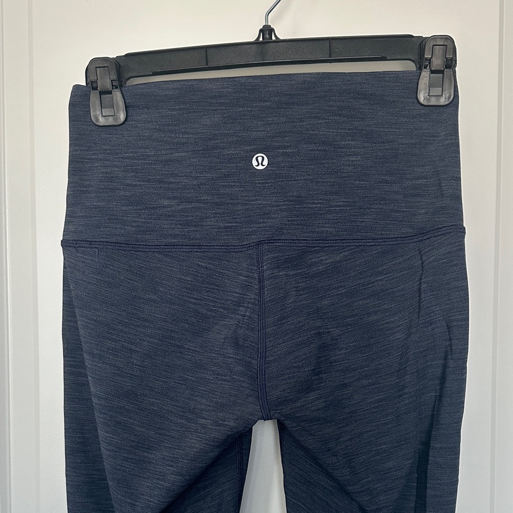 Lululemon Wunder Under Scalloped Hem High Rise Navy Leggings size 6 crop 23”